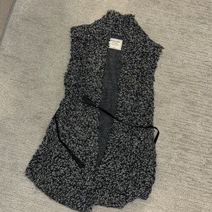 Abercrombie & Fitch grey sweater vest with leather belt detail